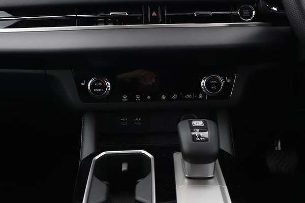 2025 Mitsubishi Outlander Aspire ZM