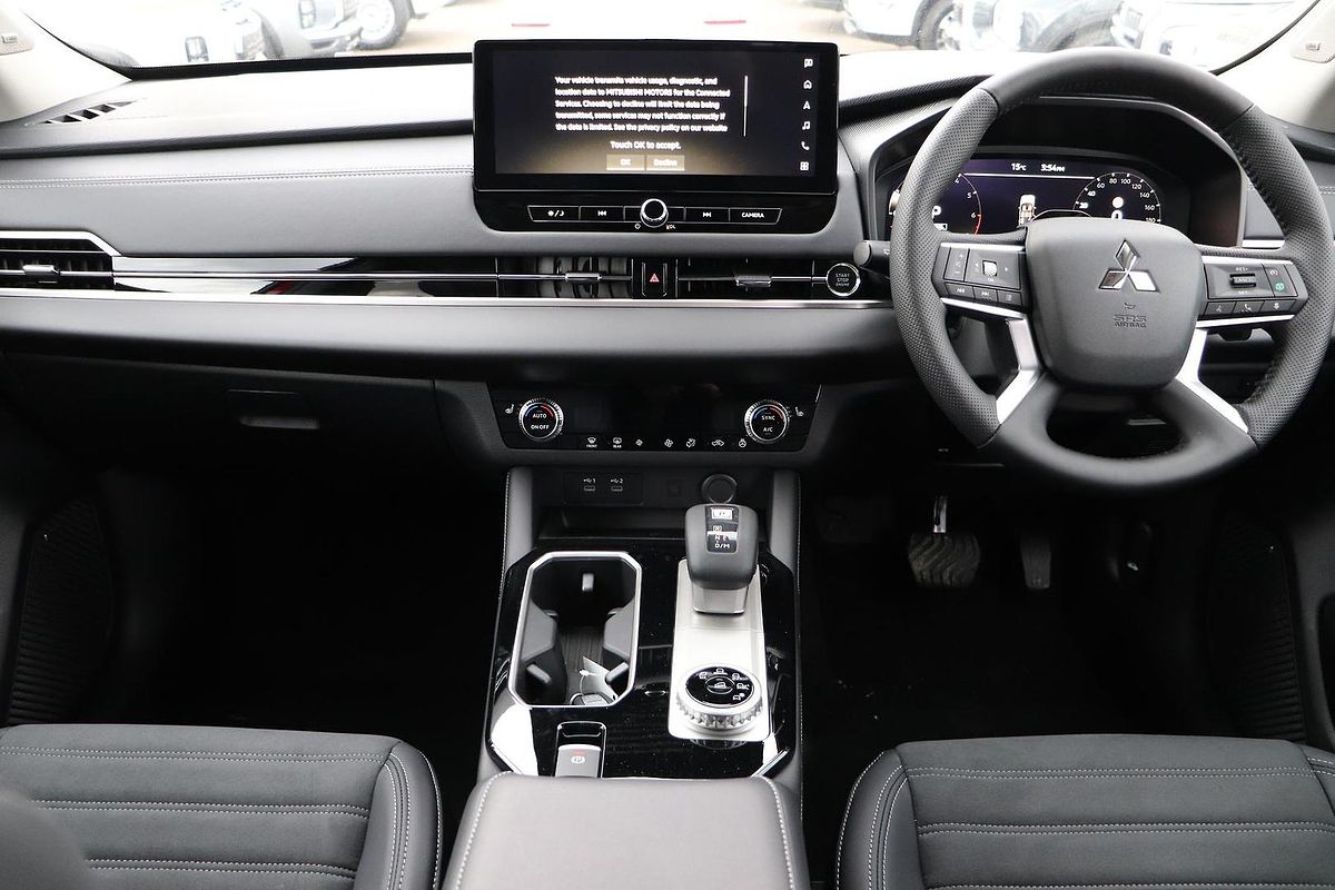 2025 Mitsubishi Outlander Aspire ZM