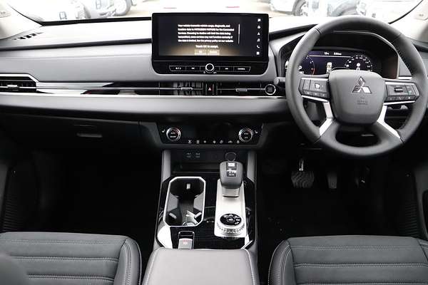 2025 Mitsubishi Outlander Aspire ZM