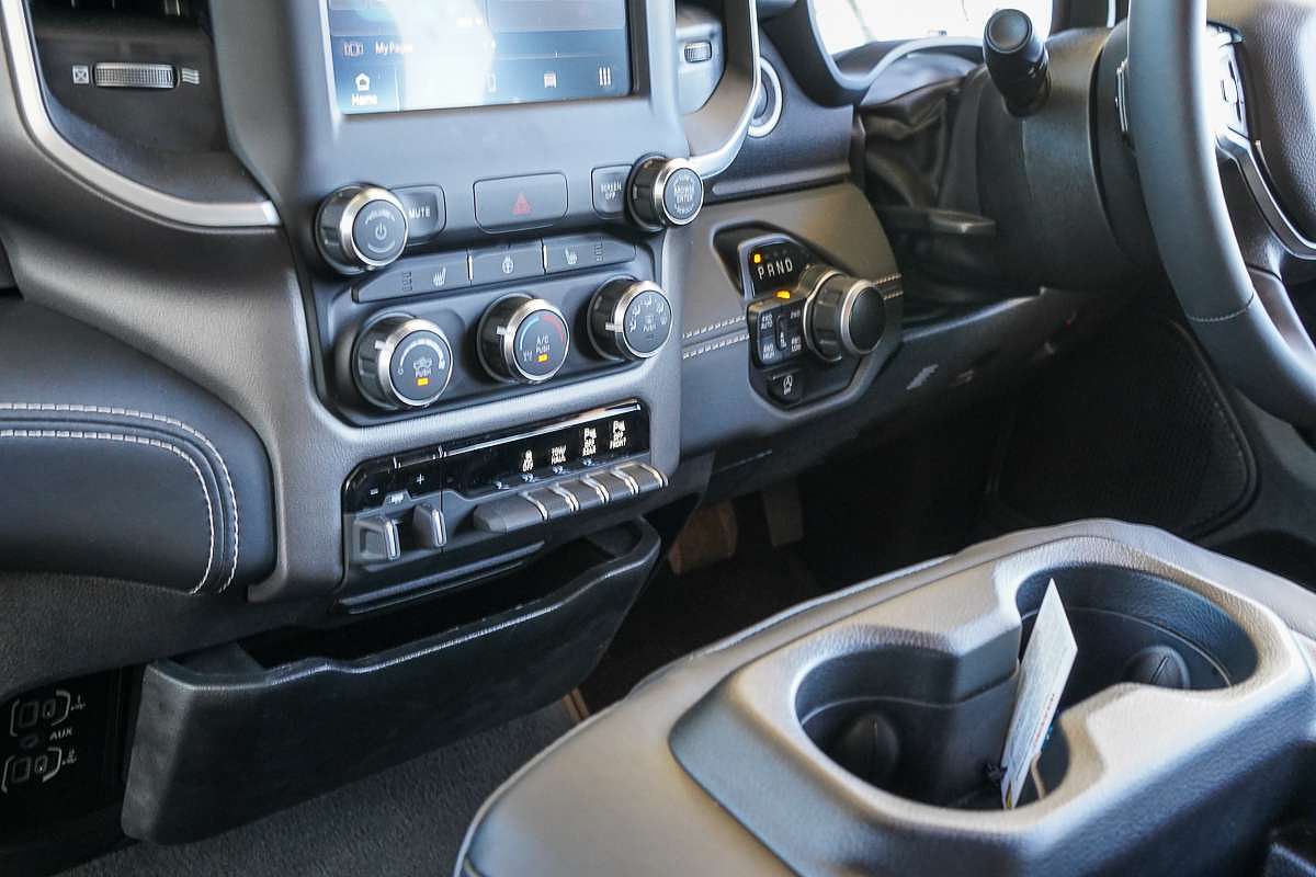 2023 RAM 1500 Big Horn DT 4X4 LWB