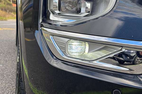 2022 Mitsubishi Outlander Exceed ZM