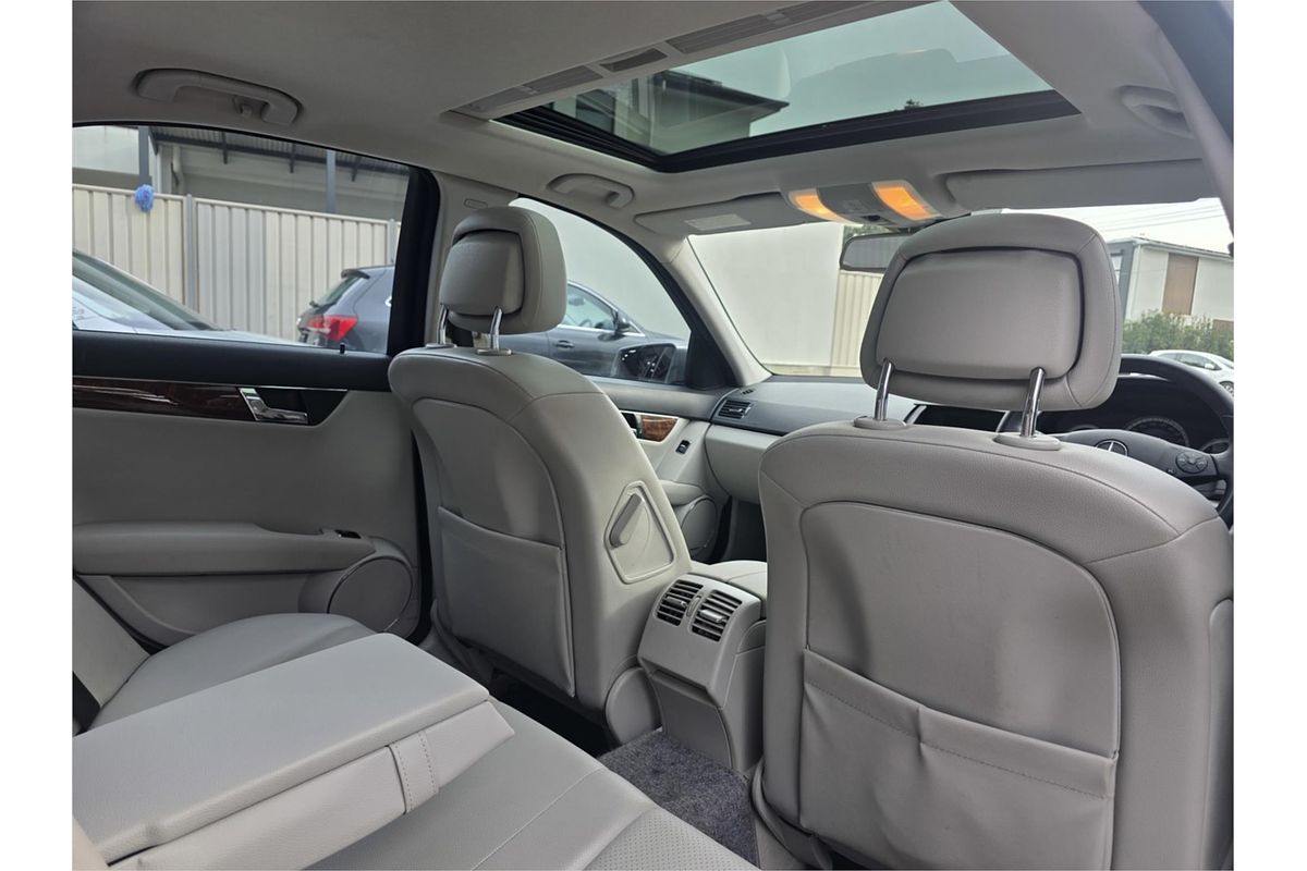 2009 Mercedes-Benz C-Class C200 Kompressor Elegance W204