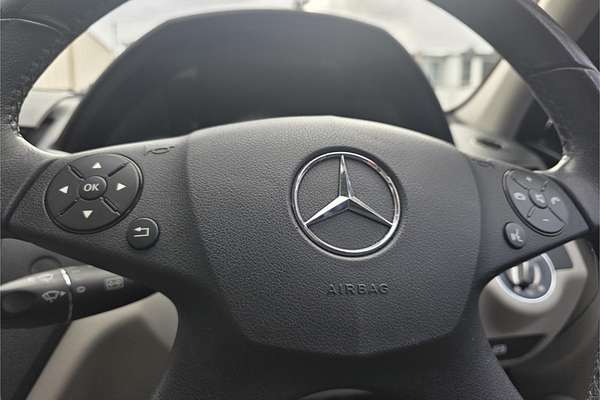 2009 Mercedes-Benz C-Class C200 Kompressor Elegance W204