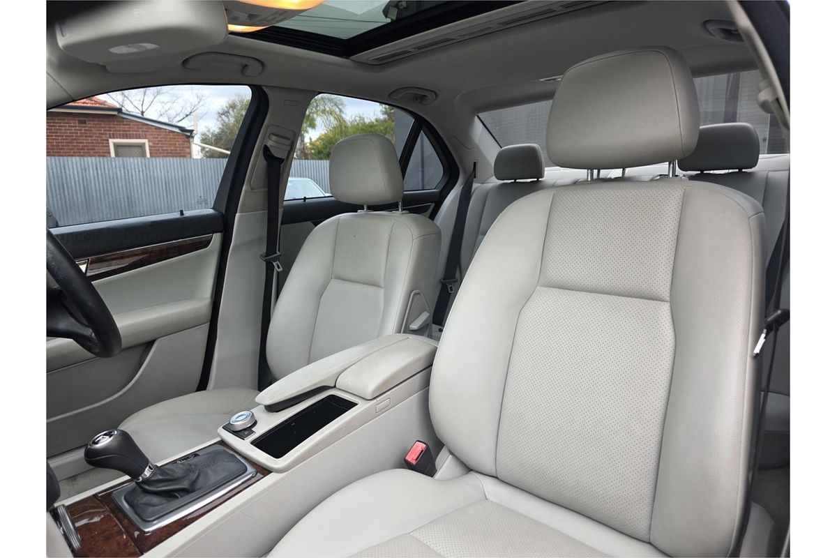 2009 Mercedes-Benz C-Class C200 Kompressor Elegance W204