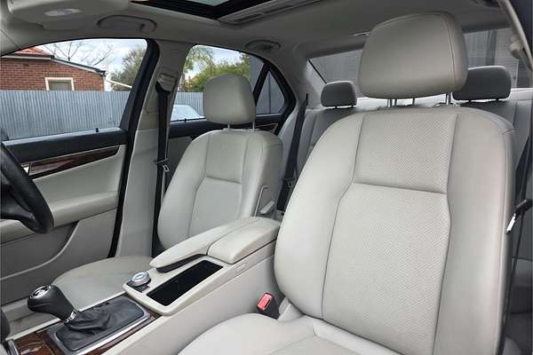2009 Mercedes-Benz C-Class C200 Kompressor Elegance W204