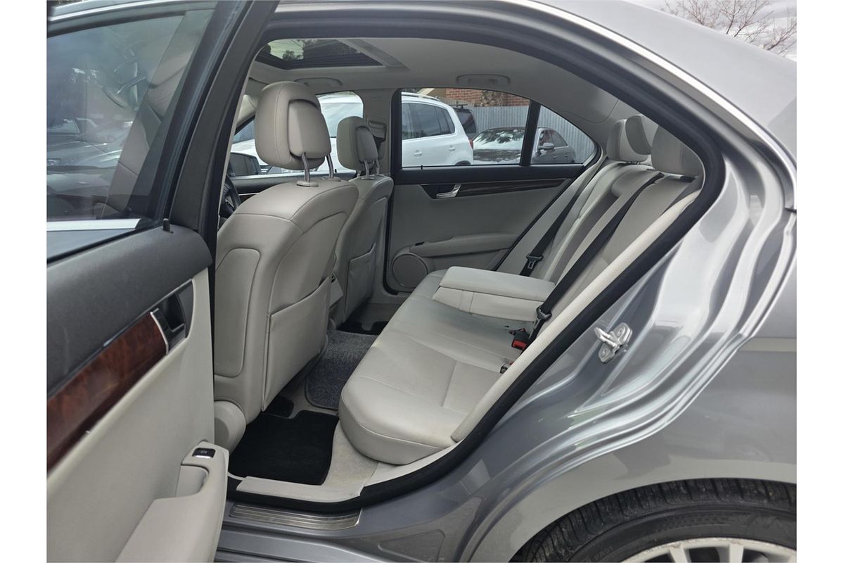 2009 Mercedes-Benz C-Class C200 Kompressor Elegance W204