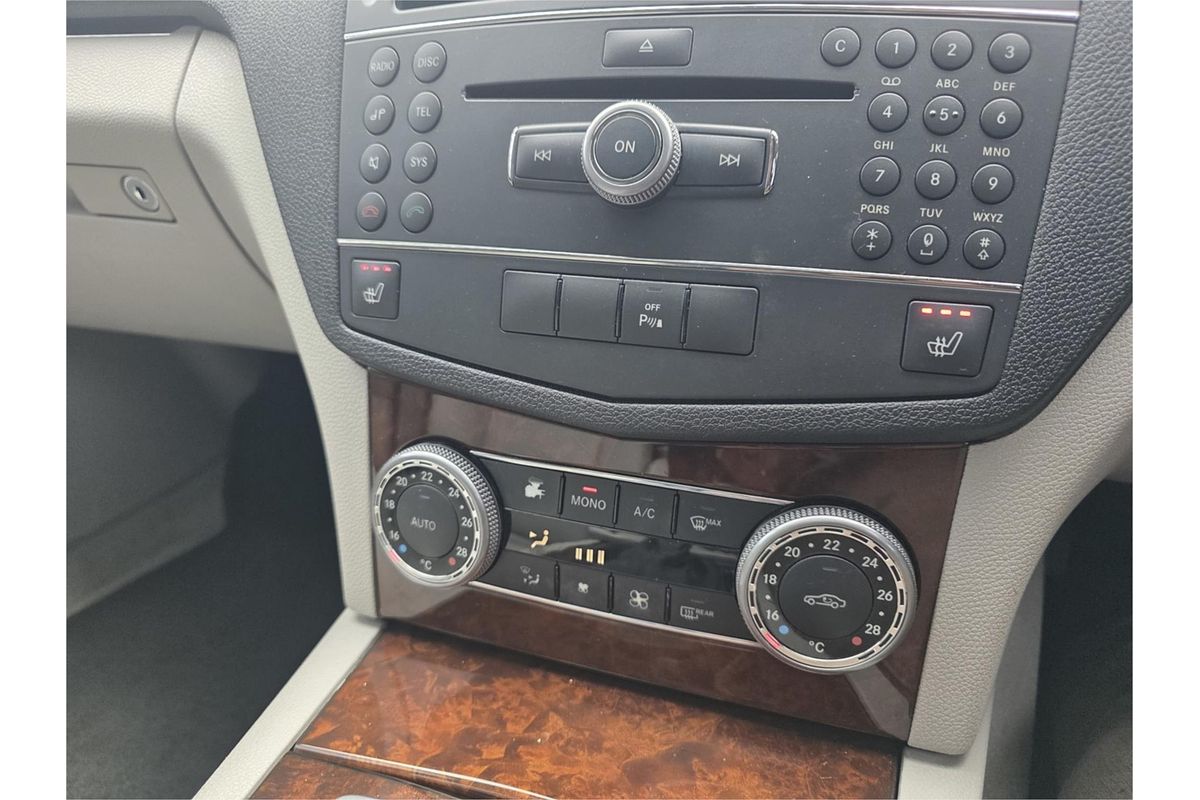 2009 Mercedes-Benz C-Class C200 Kompressor Elegance W204