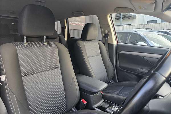 2016 Mitsubishi Outlander LS Safety Pack ZK