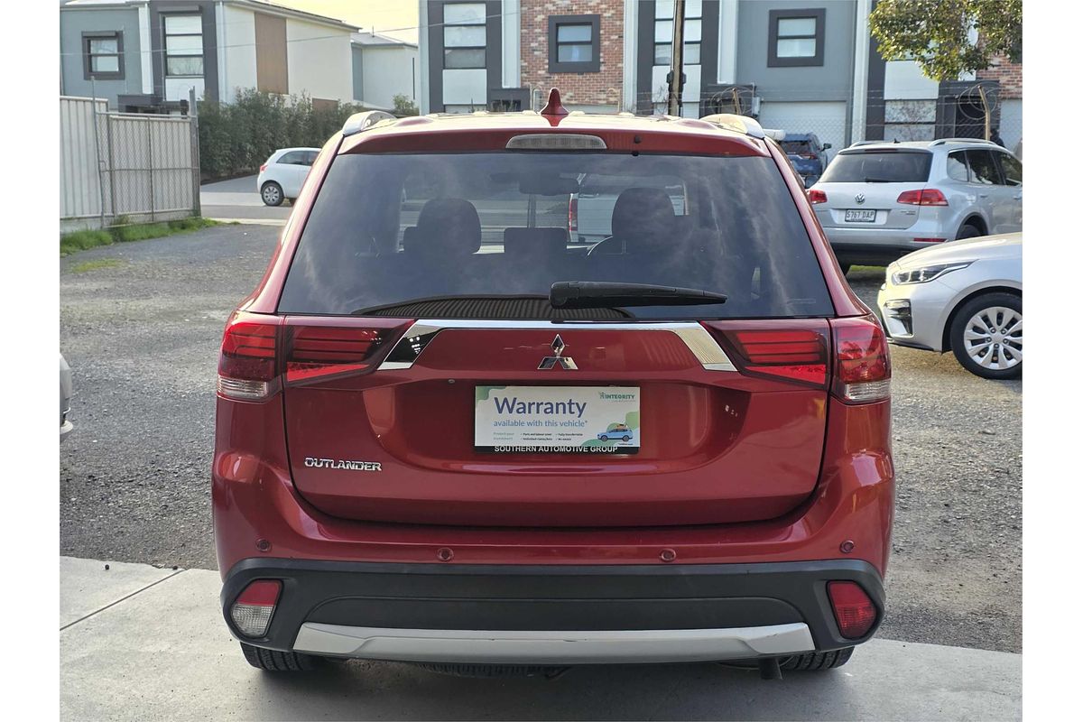 2016 Mitsubishi Outlander LS Safety Pack ZK