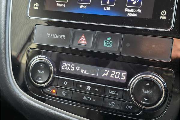 2016 Mitsubishi Outlander LS Safety Pack ZK