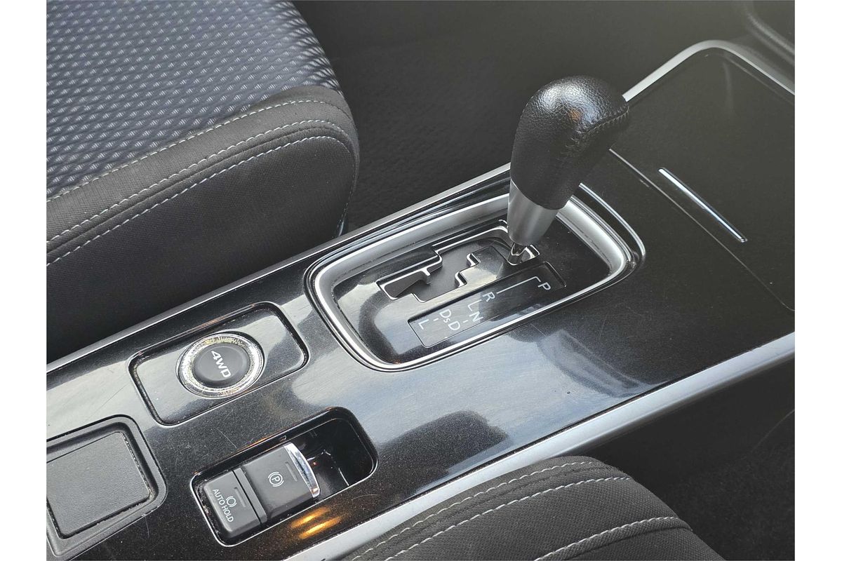 2016 Mitsubishi Outlander LS Safety Pack ZK