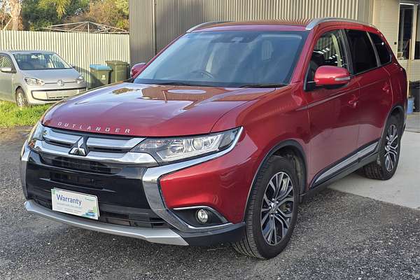 2016 Mitsubishi Outlander LS Safety Pack ZK