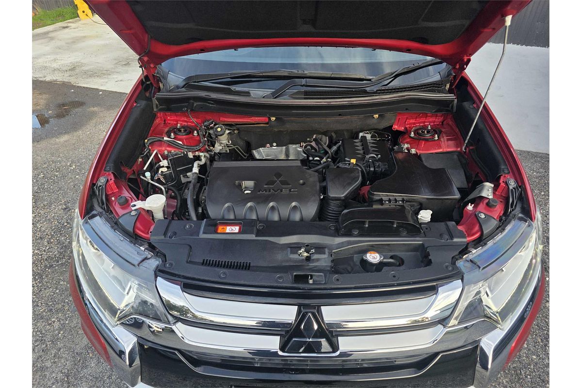 2016 Mitsubishi Outlander LS Safety Pack ZK