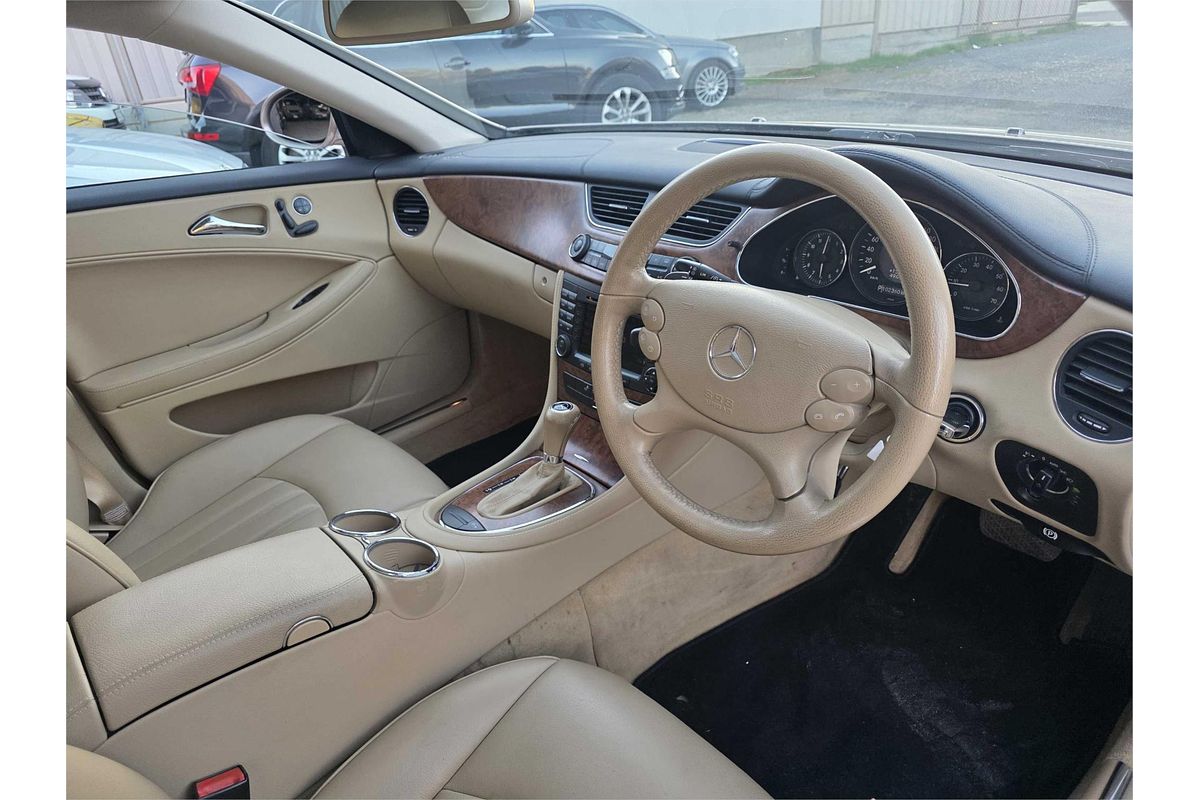 2006 Mercedes-Benz CLS-Class 350 219