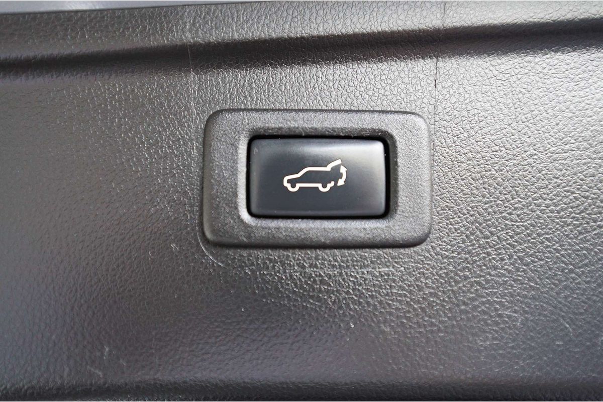 2018 Subaru OUTBACK OUTBACK 2.5i PREMIUM AWD BS9DKMCP