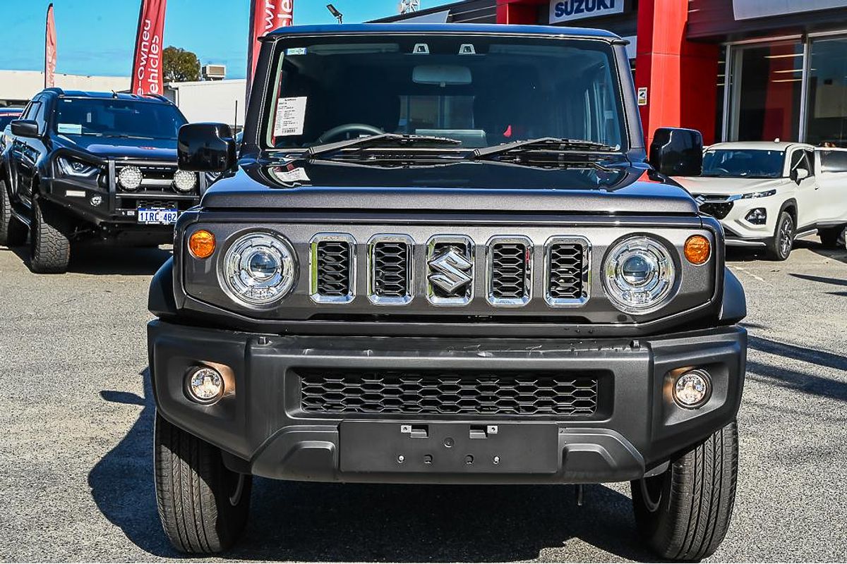 2025 Suzuki Jimny