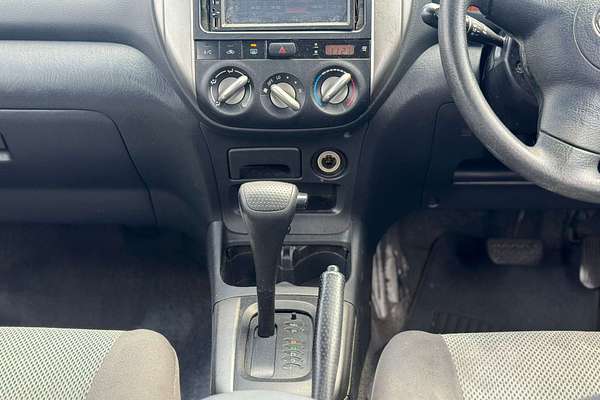 2005 Toyota RAV4 CV ACA23R