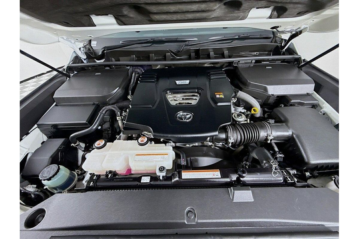 2024 Toyota Landcruiser VX FJA300R