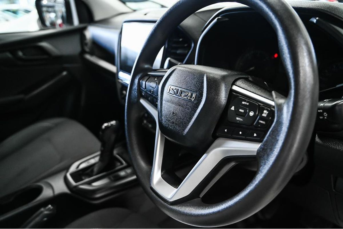 2022 Isuzu D-MAX SX 4X4