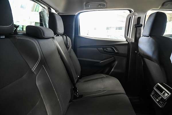 2022 Isuzu D-MAX SX 4X4