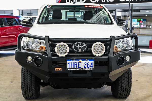 2016 Toyota Hilux SR GUN126R 4X4