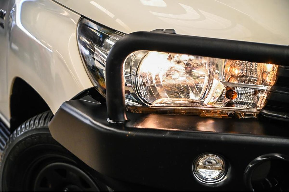 2016 Toyota Hilux SR GUN126R 4X4