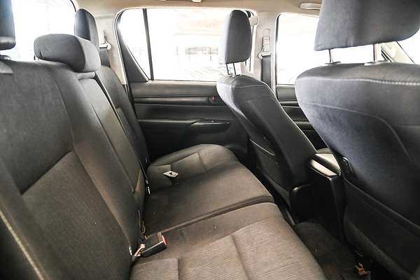 2016 Toyota Hilux SR GUN126R 4X4