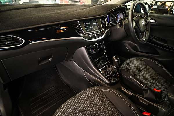 2016 Holden Astra RS BK