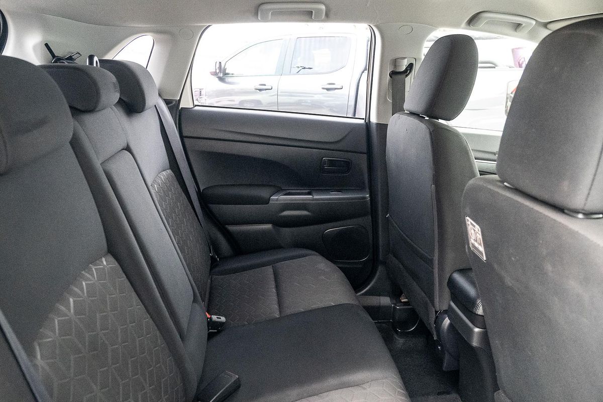 2020 Mitsubishi ASX ES XD