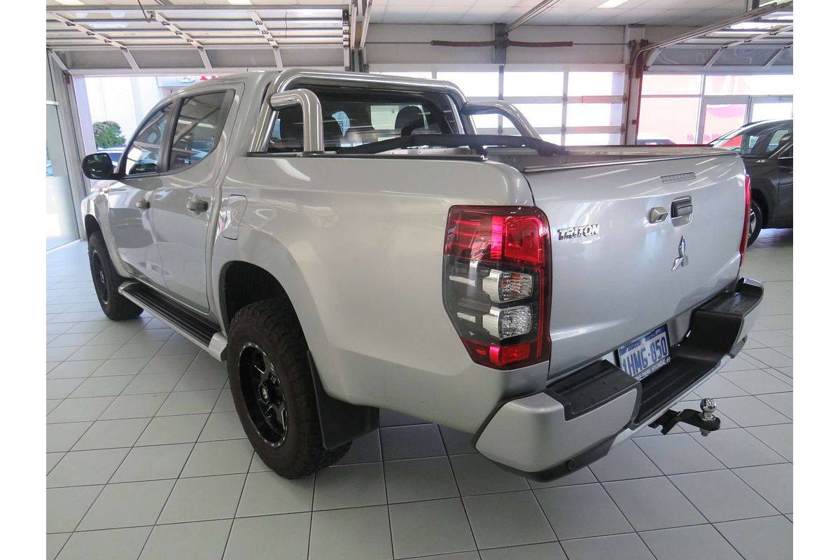 2021 Mitsubishi Triton GLX+ MR 4X4