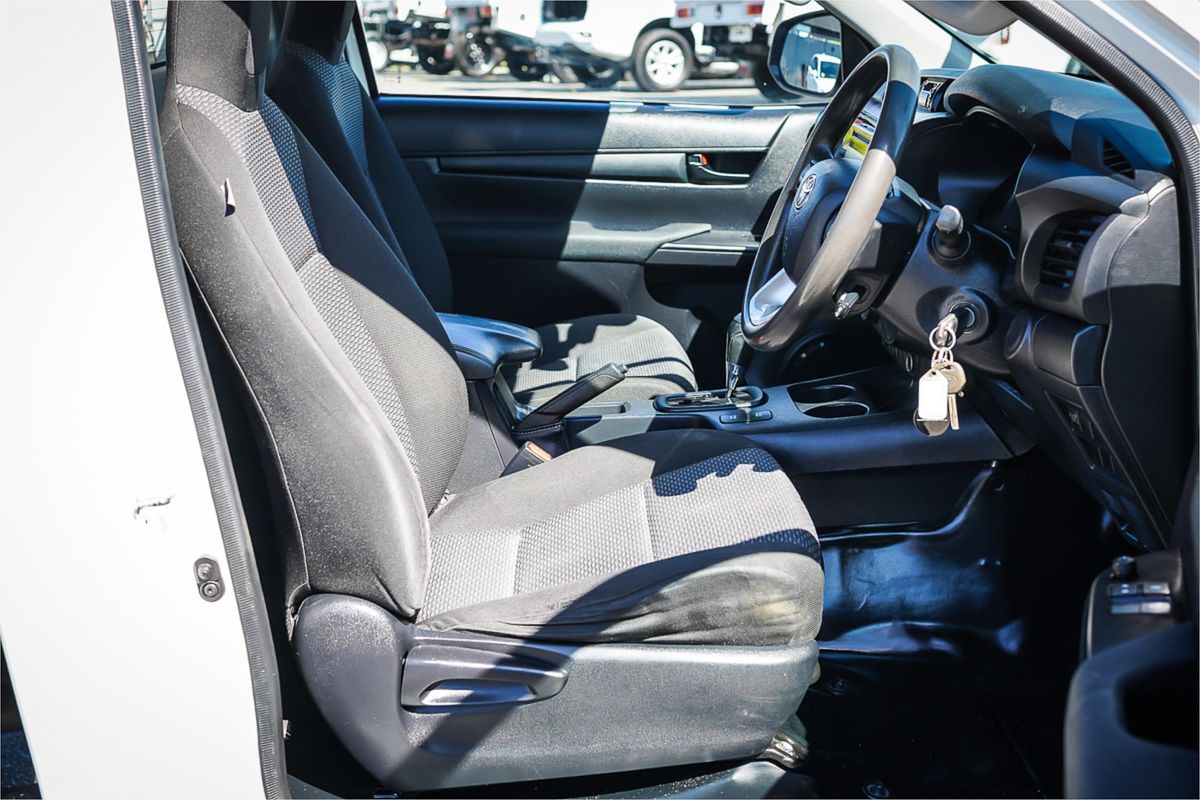 2020 Toyota Hilux Workmate TGN121R Rear Wheel Drive