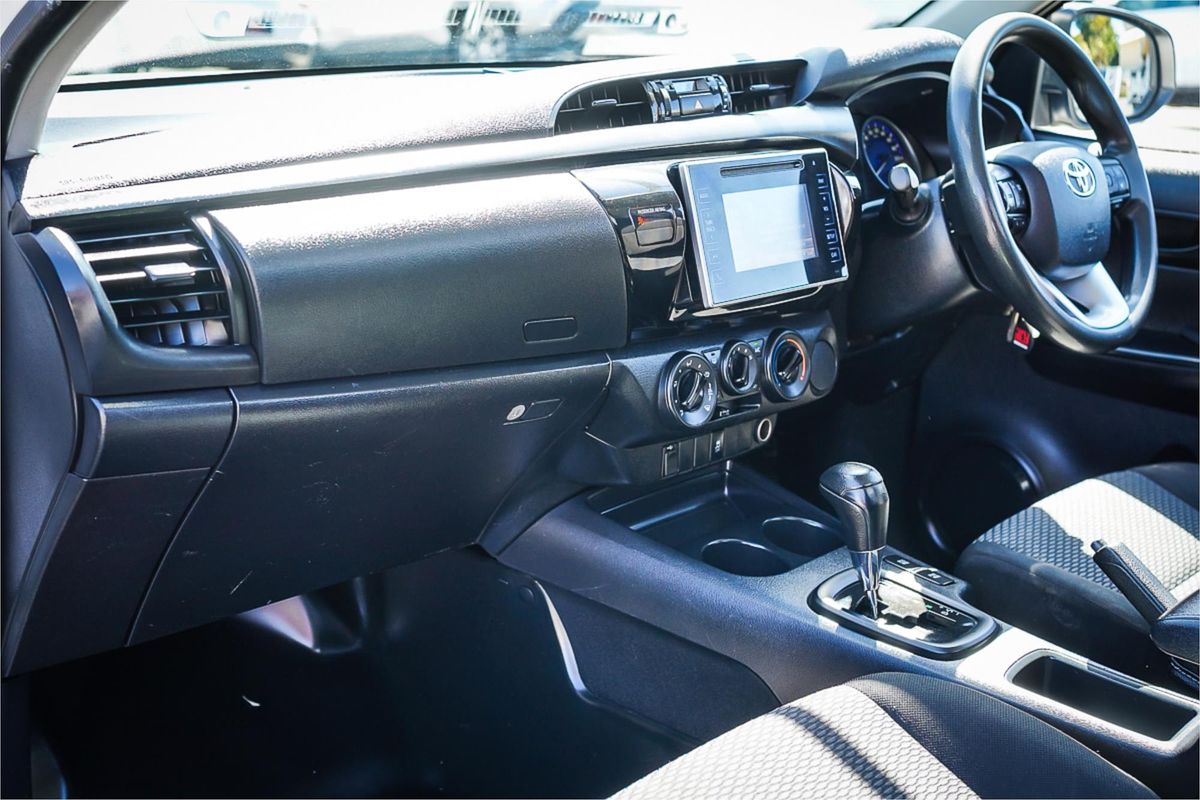 2020 Toyota Hilux Workmate TGN121R Rear Wheel Drive