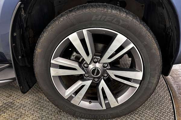 2023 Isuzu MU-X LS-T