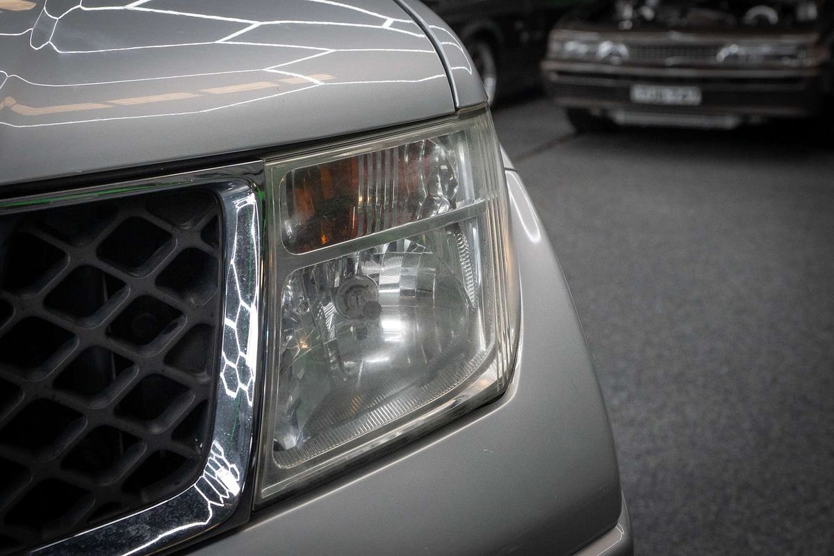 2014 Nissan Navara Silverline SE D40 Series 9 4X4