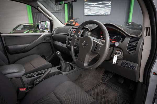 2014 Nissan Navara Silverline SE D40 Series 9 4X4