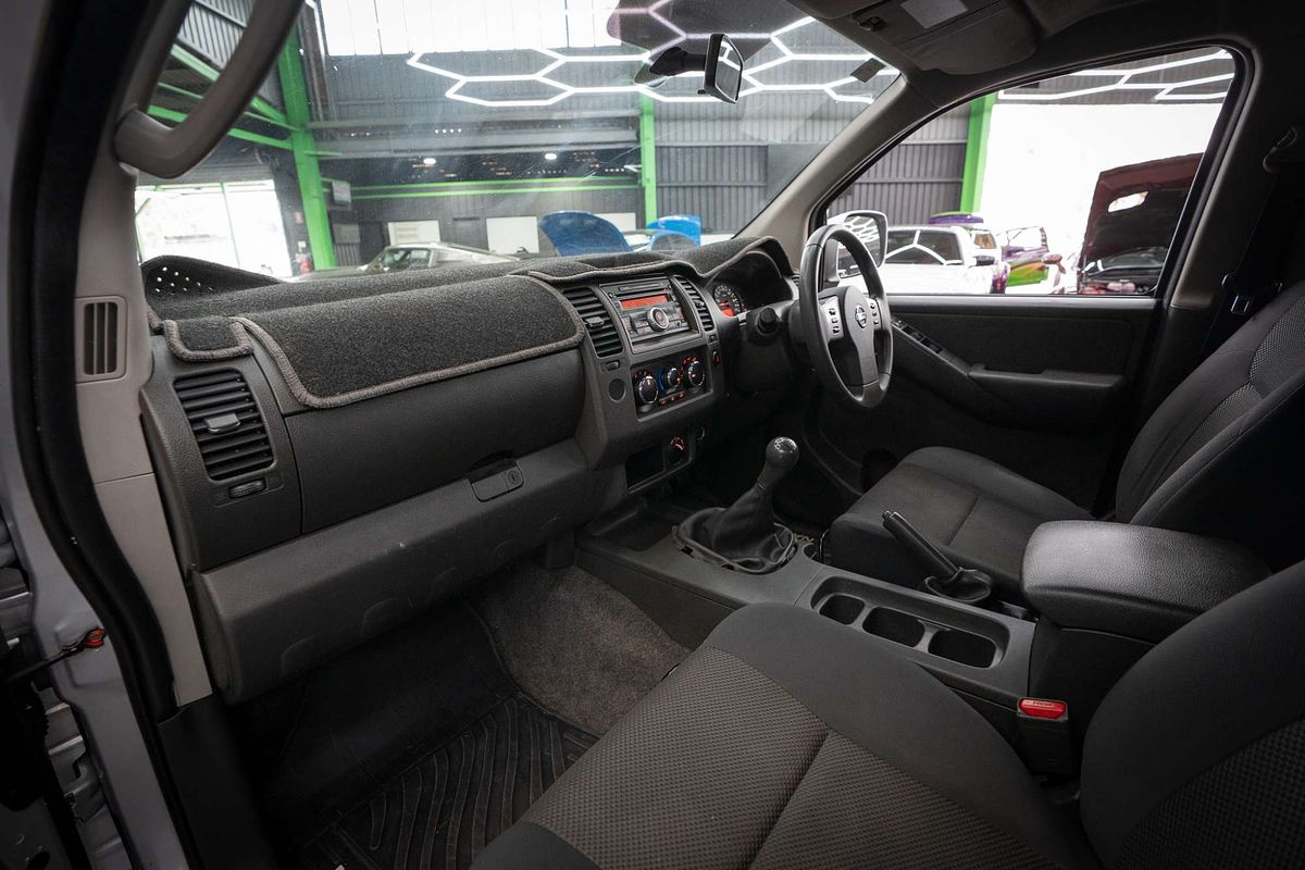 2014 Nissan Navara Silverline SE D40 Series 9 4X4