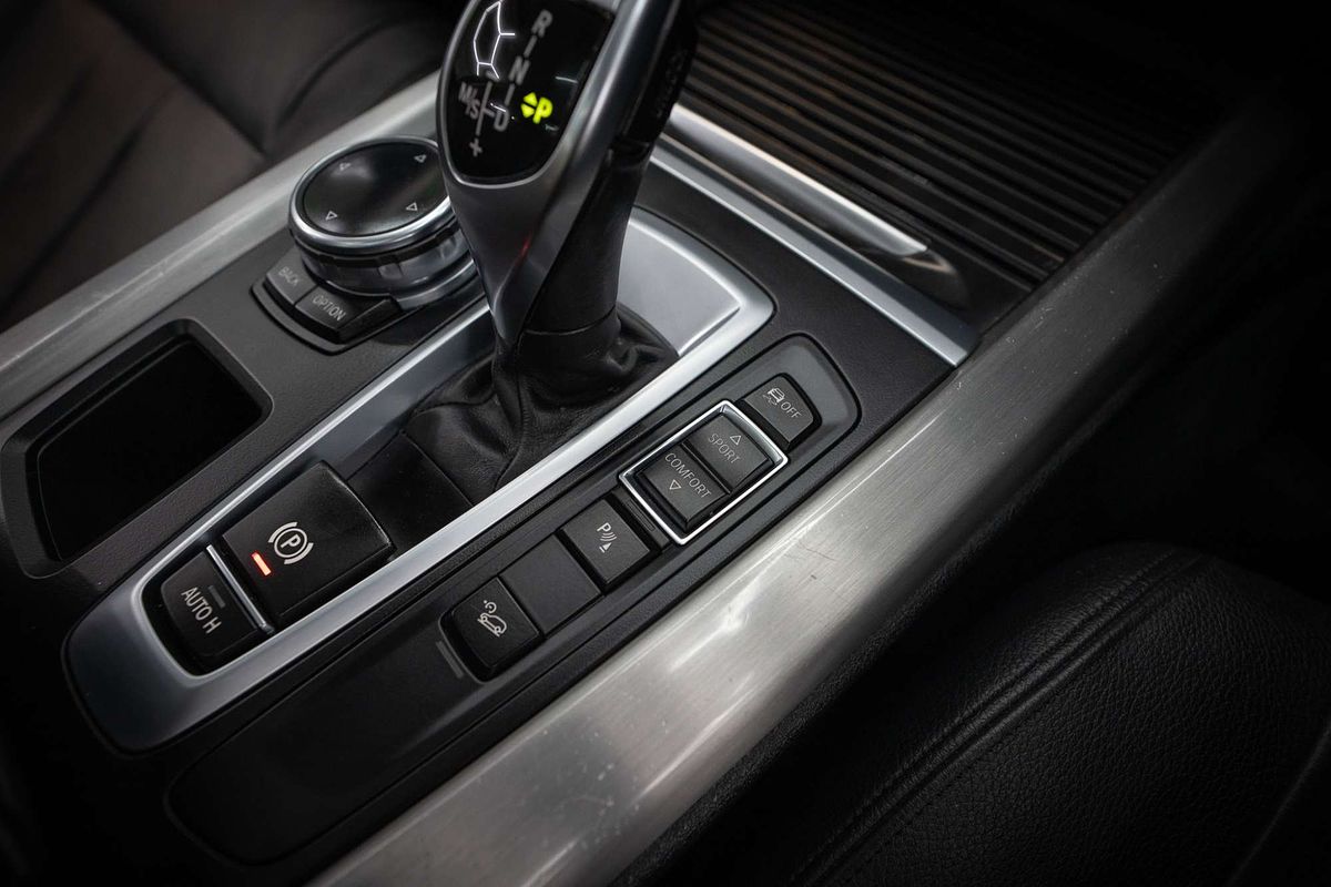 2015 BMW X5 xDrive25d F15