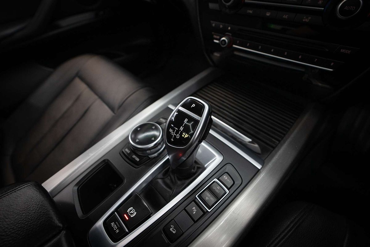 2015 BMW X5 xDrive25d F15