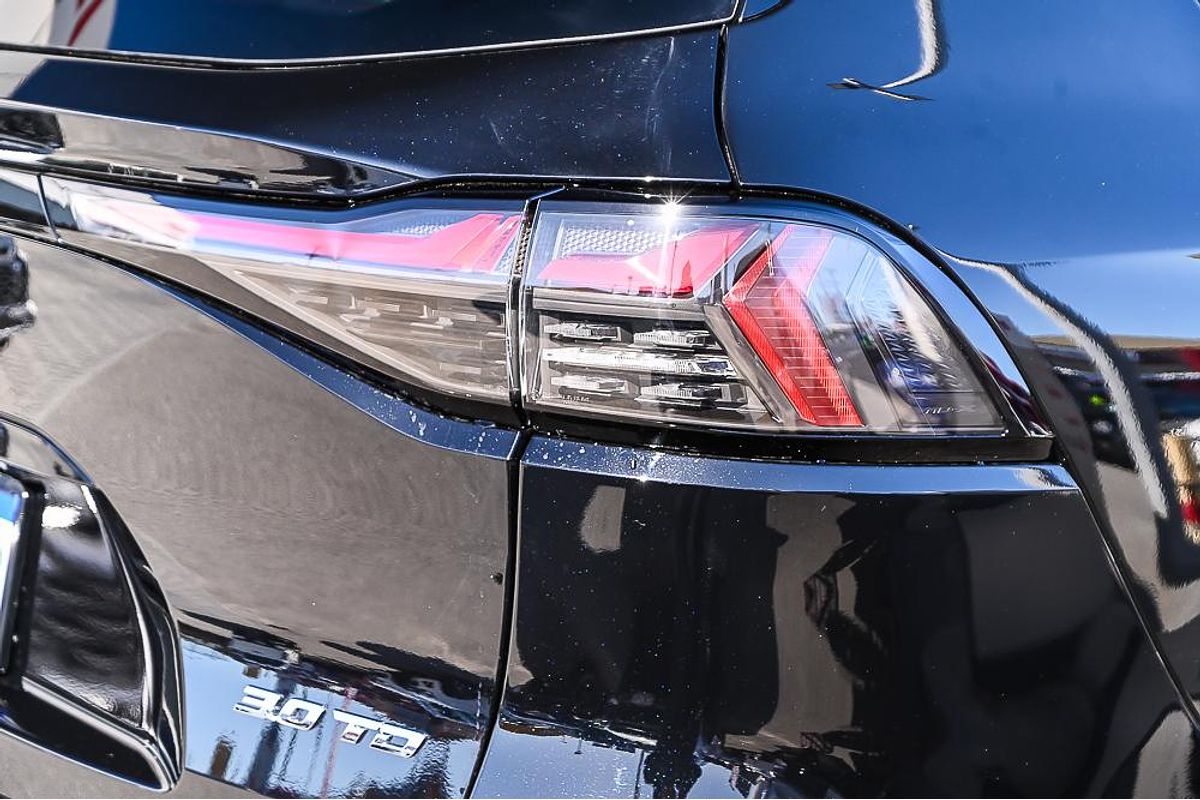 2025 Isuzu MU-X