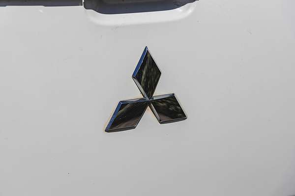 2019 Mitsubishi Triton GLS MR 4X4