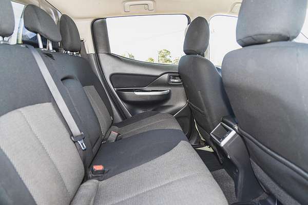 2019 Mitsubishi Triton GLS MR 4X4
