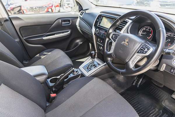 2019 Mitsubishi Triton GLS MR 4X4