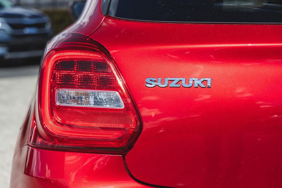 2022 Suzuki Swift GL Plus Special Edition AZ Series II