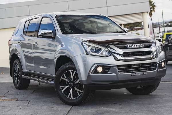 2021 Isuzu MU-X LS-U