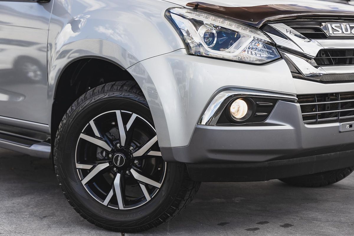 2021 Isuzu MU-X LS-U