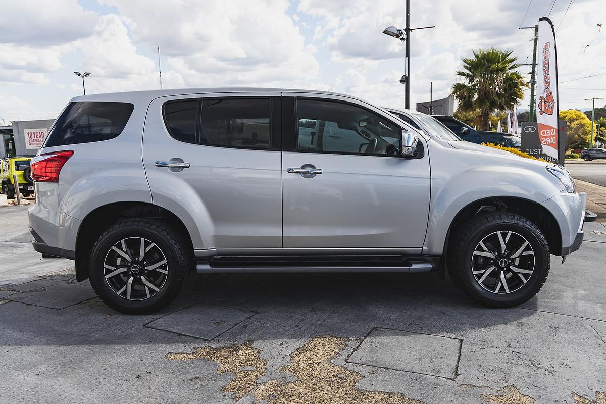 2021 Isuzu MU-X LS-U