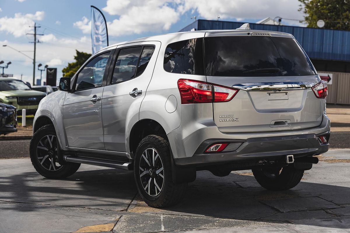 2021 Isuzu MU-X LS-U