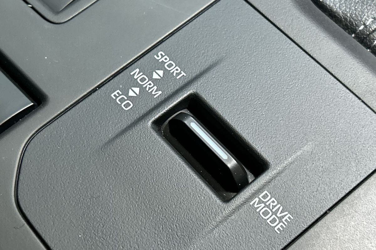 2022 Toyota Kluger GX AXUH78R