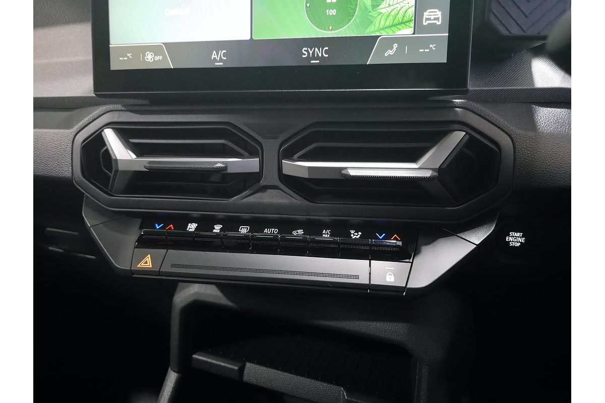 2025 Renault Duster Techno X1311