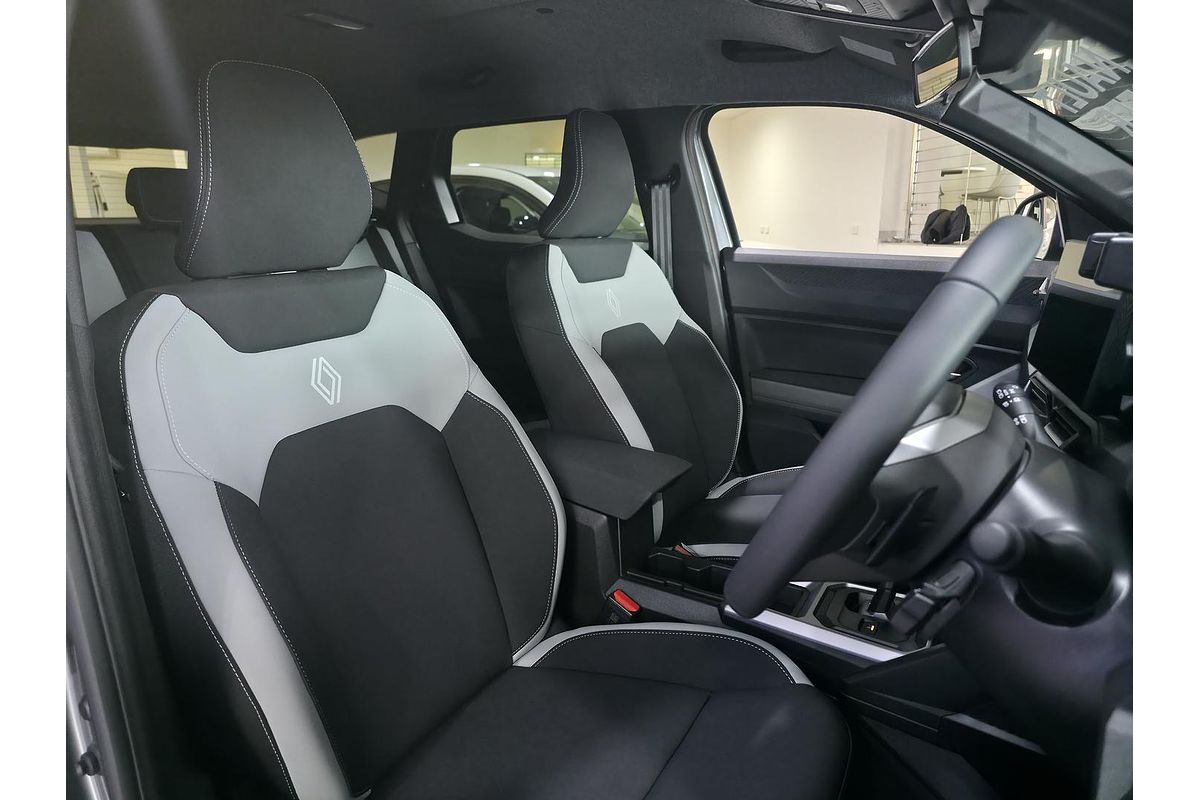 2025 Renault Duster Techno X1311
